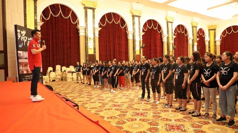 https://mmbiz.qlogo.cn/mmbiz_jpg/jQZOOvztJDQG4aT6v6fXQMGuiayMEAXG7ba0BSMt9g2tV7PYybmXMlHDLdbaMIibQiaqsmkT8DqVVp4pze1ZWl3Ng/0?wx_fmt=jpeg